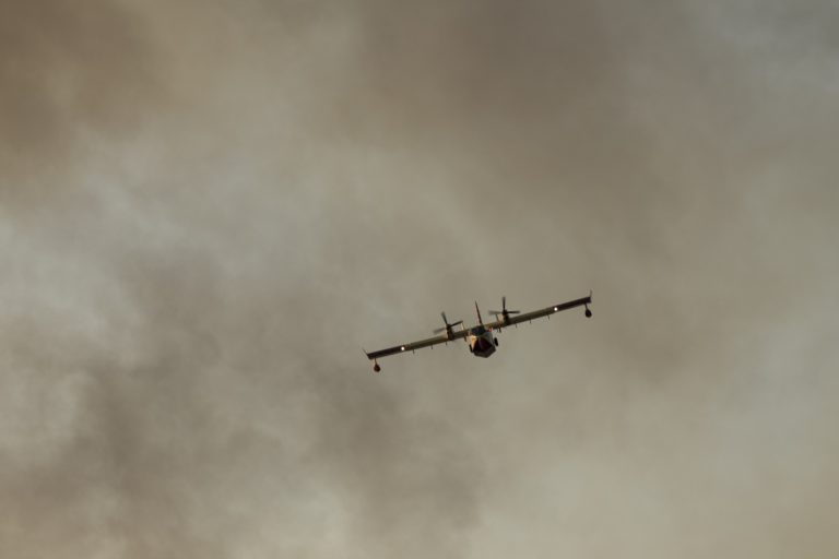 Amazonie : le G7 envoie… un Canadair (un seul) ! (2 mn)