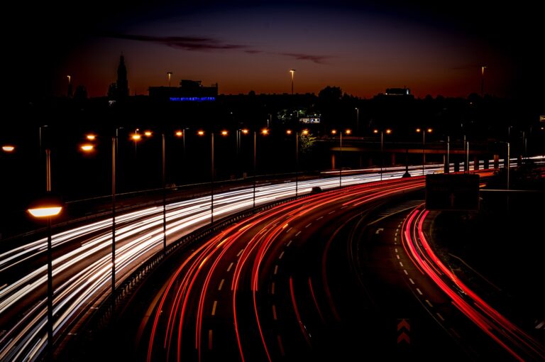 Contournement autoroutier de Strasbourg: l&rsquo;Autorité environnementale étrille Vinci