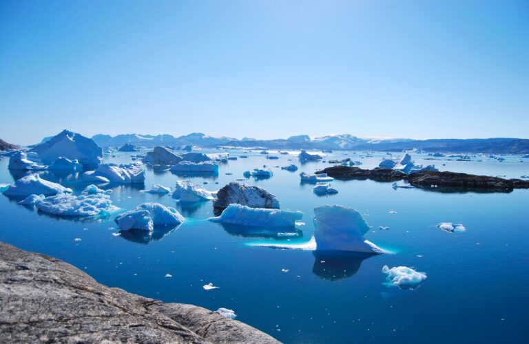 Une mission scientifique au coeur des plus grands fjords du Groënland, sanctuaire en péril