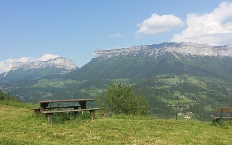 Polémique en Chartreuse: manifestation pour un « libre accès à la nature »
